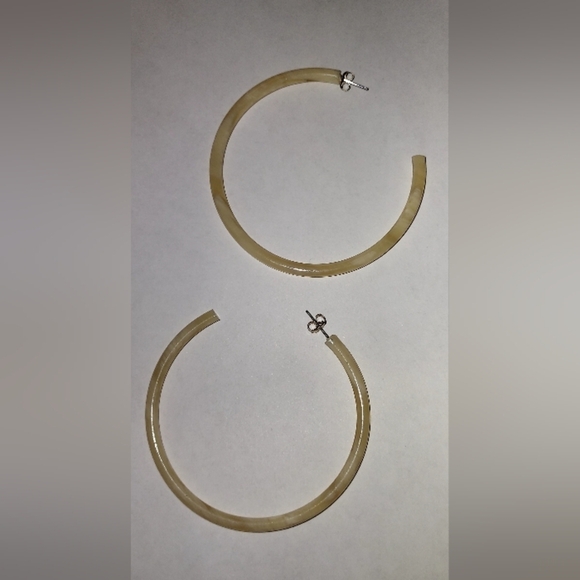 Light Horn Hoop Earrings Made From Italian Cellulose Acetate Faux Ivory - Picture 2 of 4